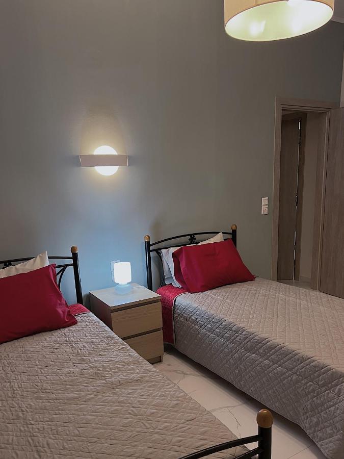 Sea Horizon Suites Chalkida Ngoại thất bức ảnh